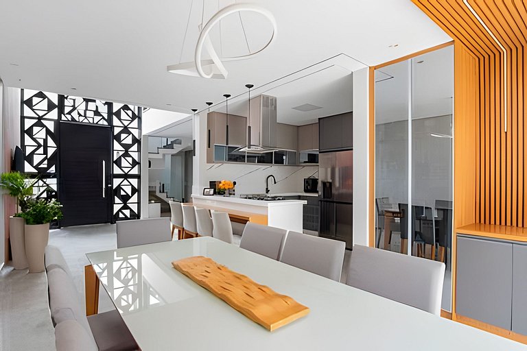 Alto Padrao com Piscina no Ipiranga 400m do Museu