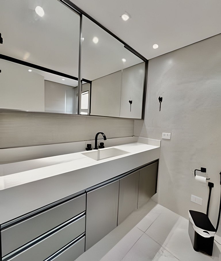 Alto Padrao com Piscina no Ipiranga 400m do Museu