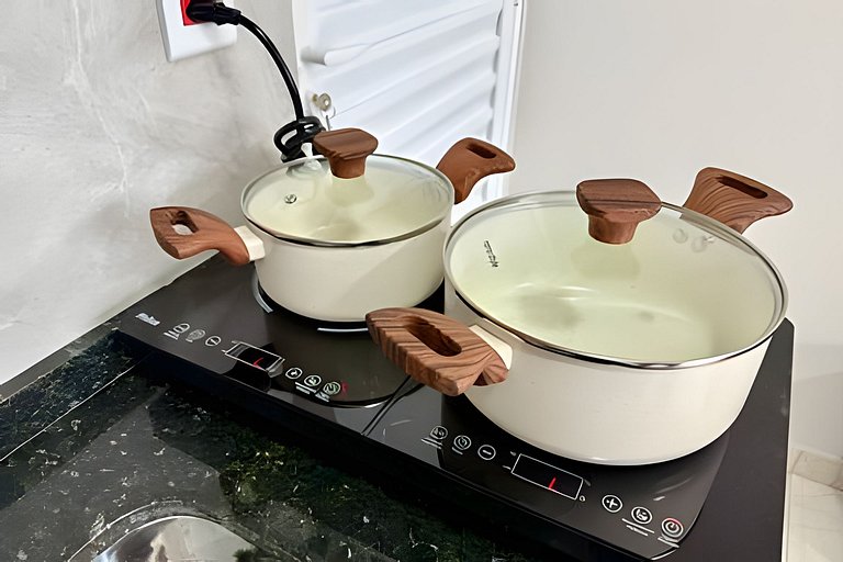 C2F08 - Casa 8min Monotrilho Oratório com Ar