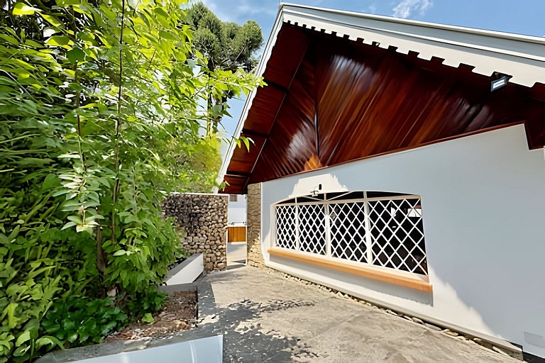 Alto Padrão com Spa Jogos até 24 hóspedes