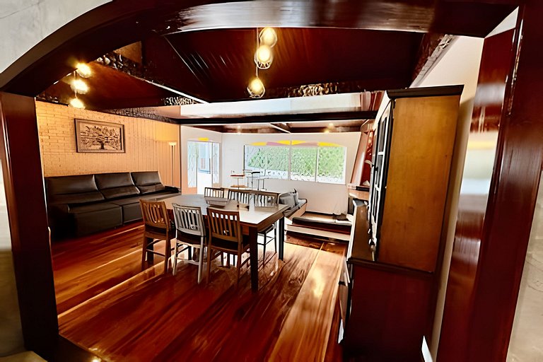 Alto Padrão com Spa Jogos até 24 hóspedes