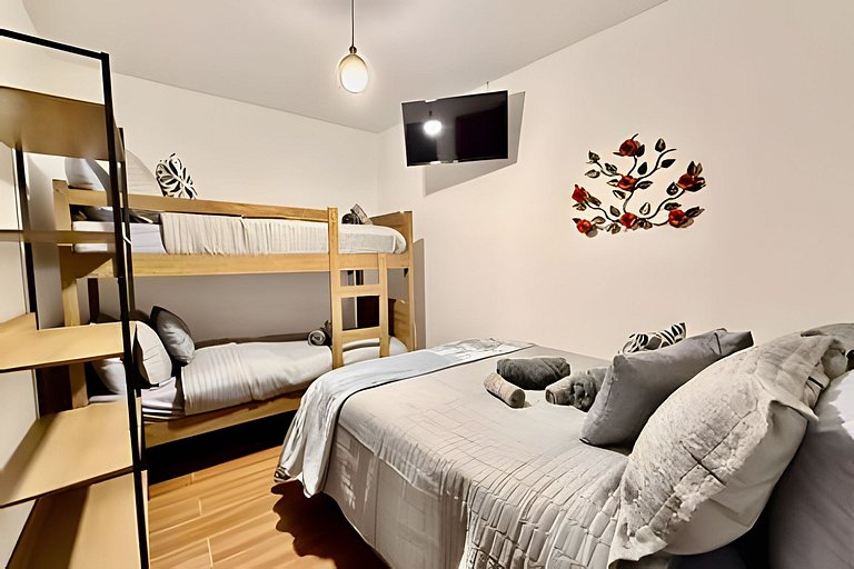 Alto Padrão com Spa Jogos até 24 hóspedes