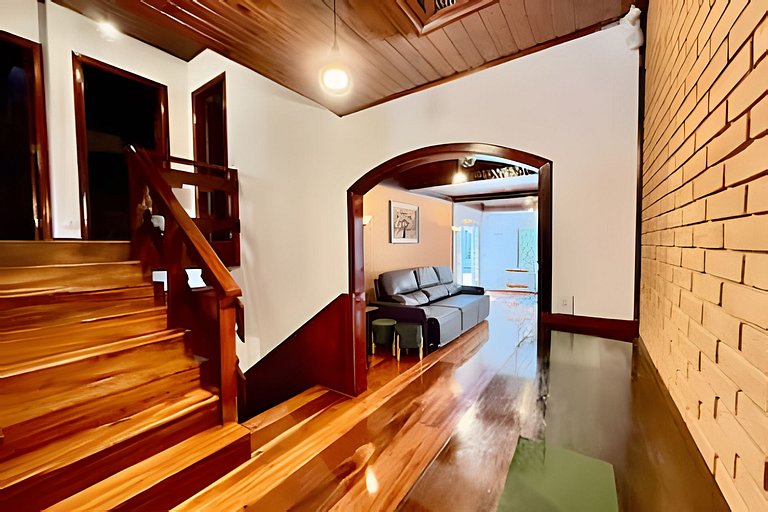 Alto Padrão com Spa Jogos até 24 hóspedes