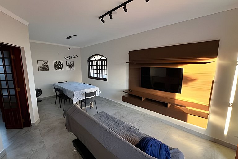 Bertioga Sobrado Piscina 90m da Praia da Enseada