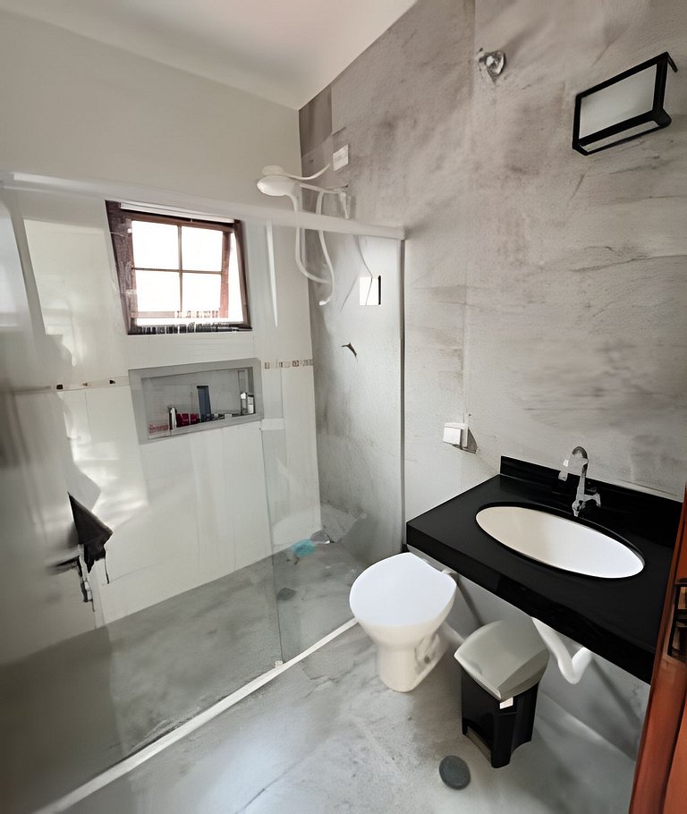 Bertioga Sobrado Piscina 90m da Praia da Enseada