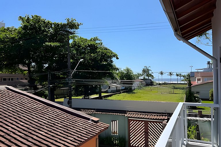 Bertioga Sobrado Piscina 90m da Praia da Enseada