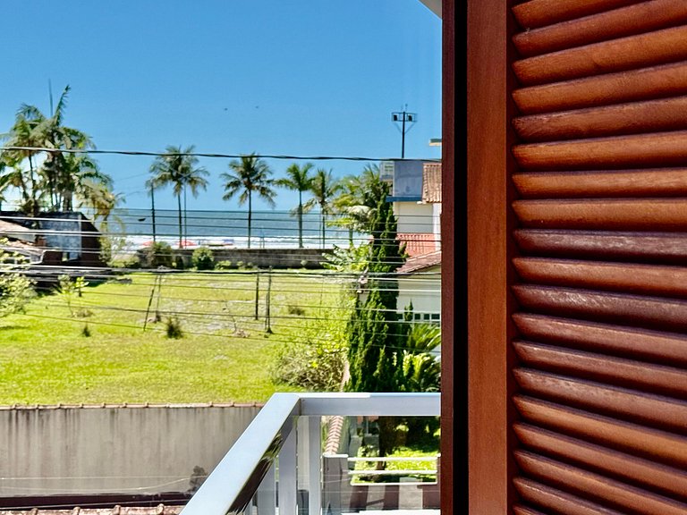 Bertioga Sobrado Piscina 90m da Praia da Enseada