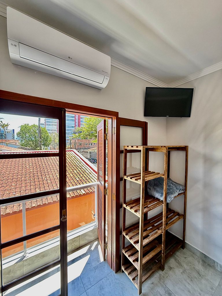 Bertioga Sobrado Piscina 90m da Praia da Enseada