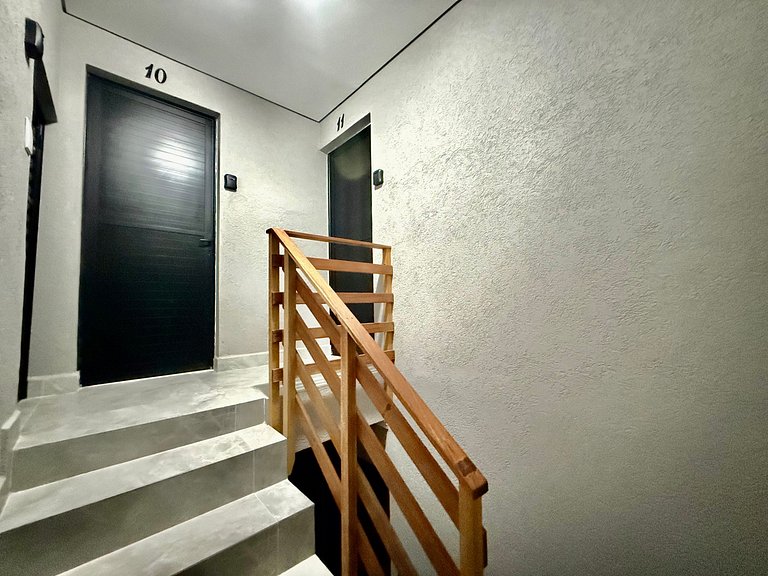 C04 Apê Casal Completo Piscina próx Museu Ipiranga