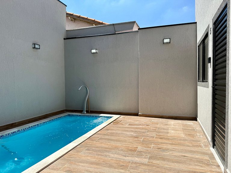 C01 Apê até 4 pessoas Piscina ao lado Quina Bar