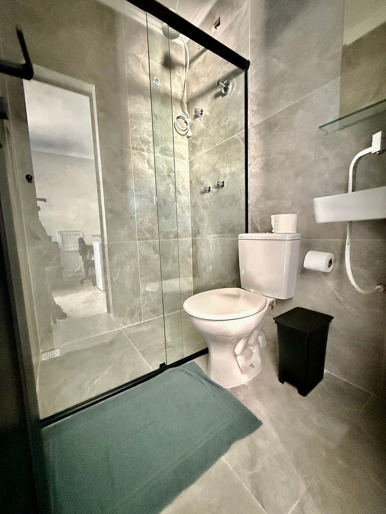 C07 Apê até 4 pessoas Piscina ao lado Quina Bar