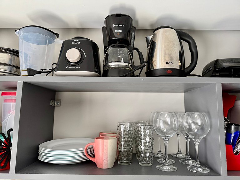 C07 Apê até 4 pessoas Piscina ao lado Quina Bar